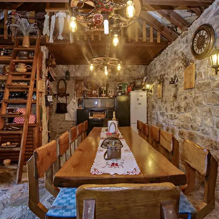 With Parking Space Smrdelje, Krka - 23078 * Kistanje