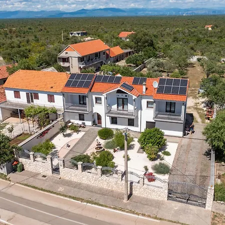 With Parking Space Smrdelje, Krka - 23078 Kistanje