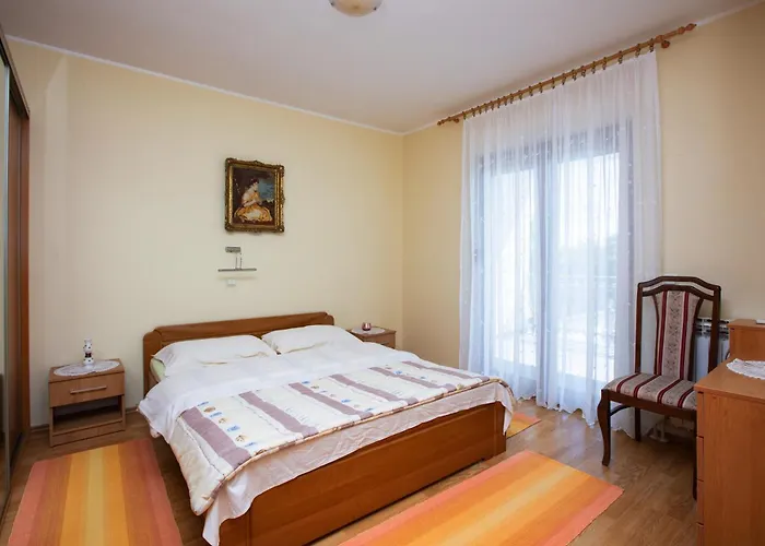 With Parking Space Smrdelje, Krka - 23078 Apartament Kistanje