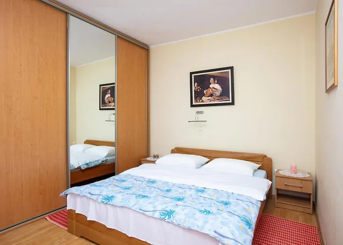 Apartament With Parking Space Smrdelje, Krka - 23078