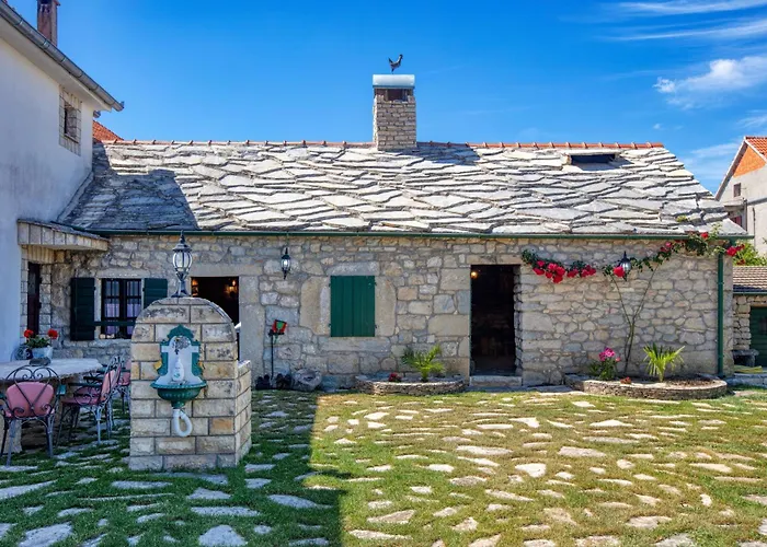 With Parking Space Smrdelje, Krka - 23078